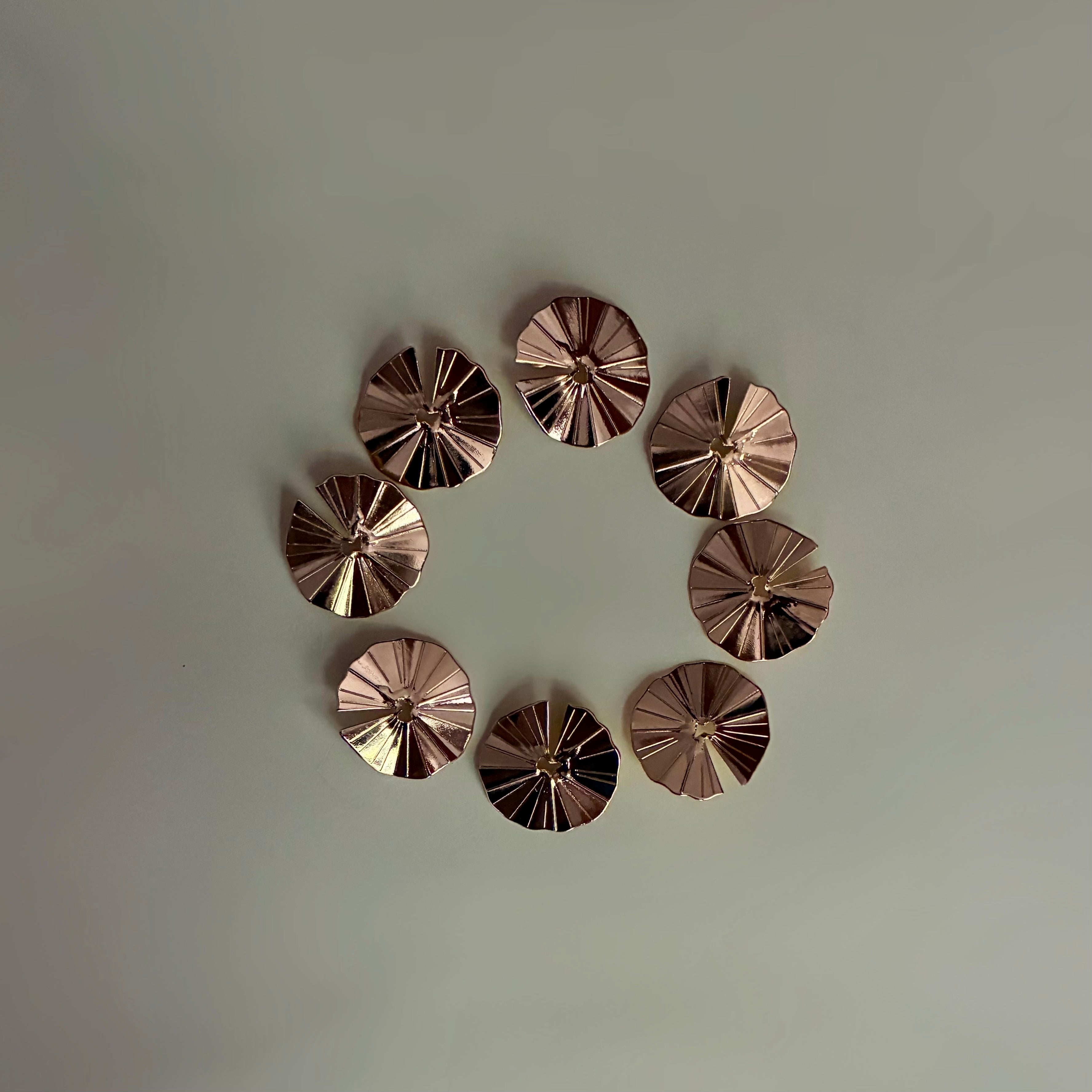 The circle pin